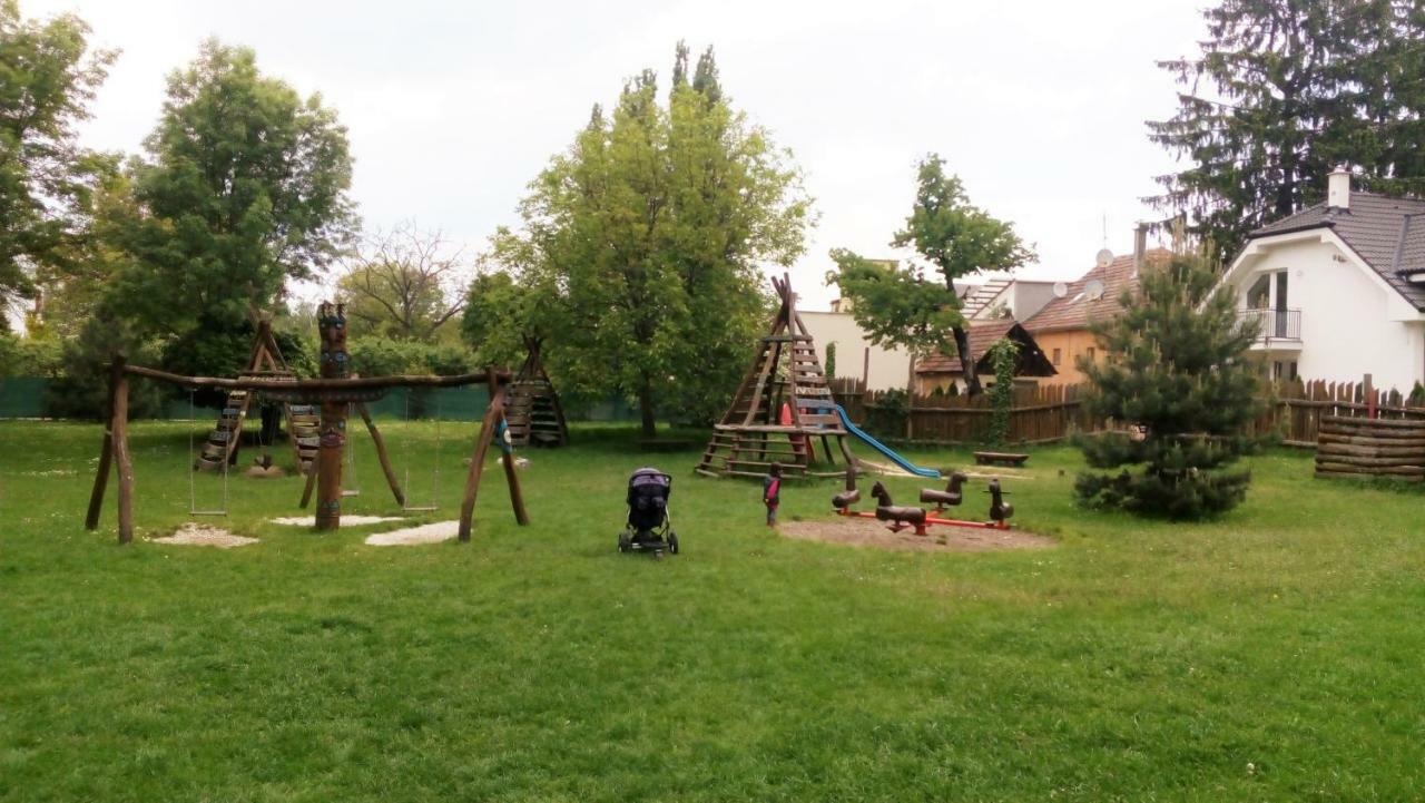 Dobre Ubytovanie Piest'any Exterior photo